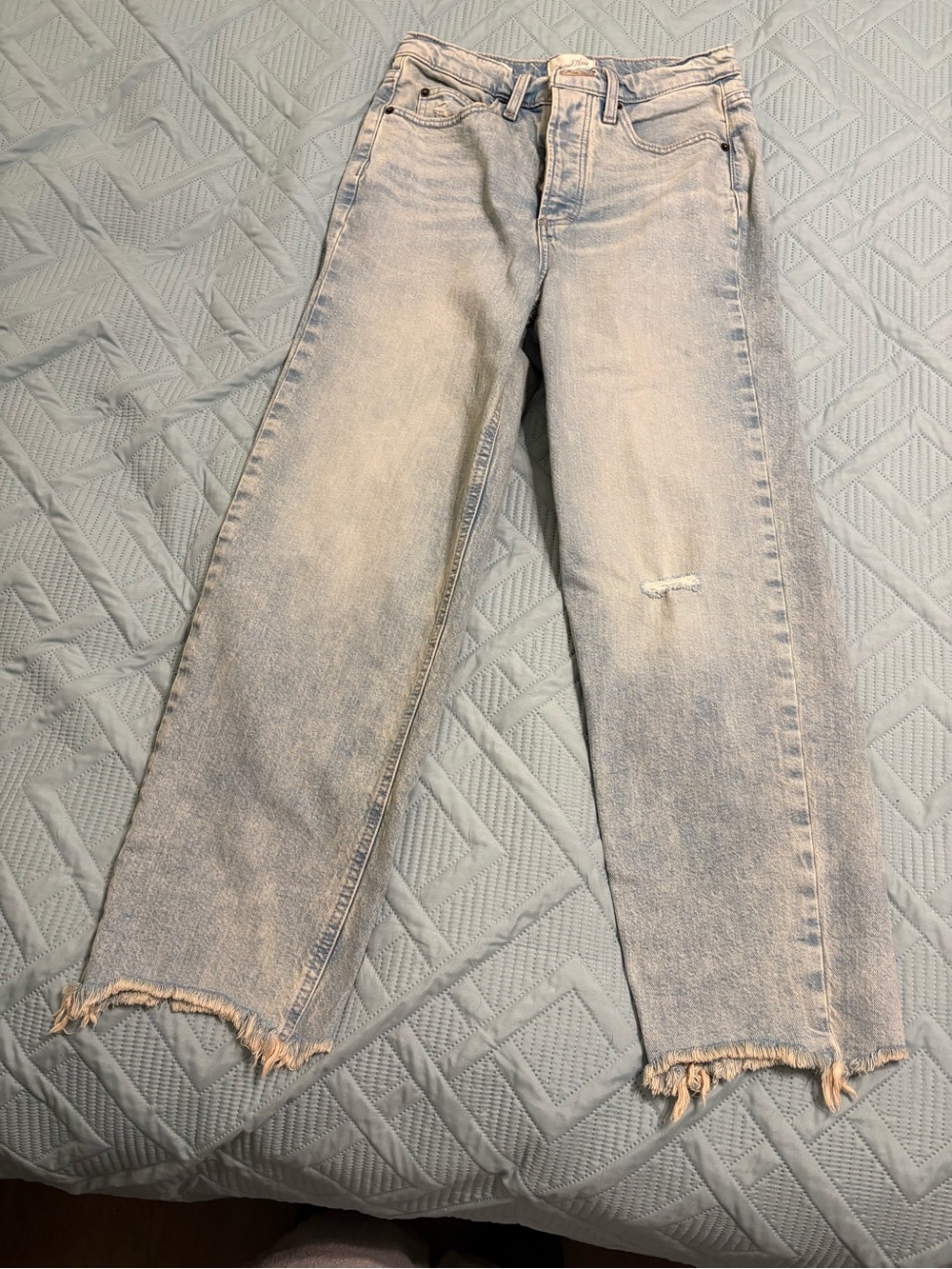 Universal Thread Jeans Womens 6 Light Wash High Rise Straight Ankle Size 4R